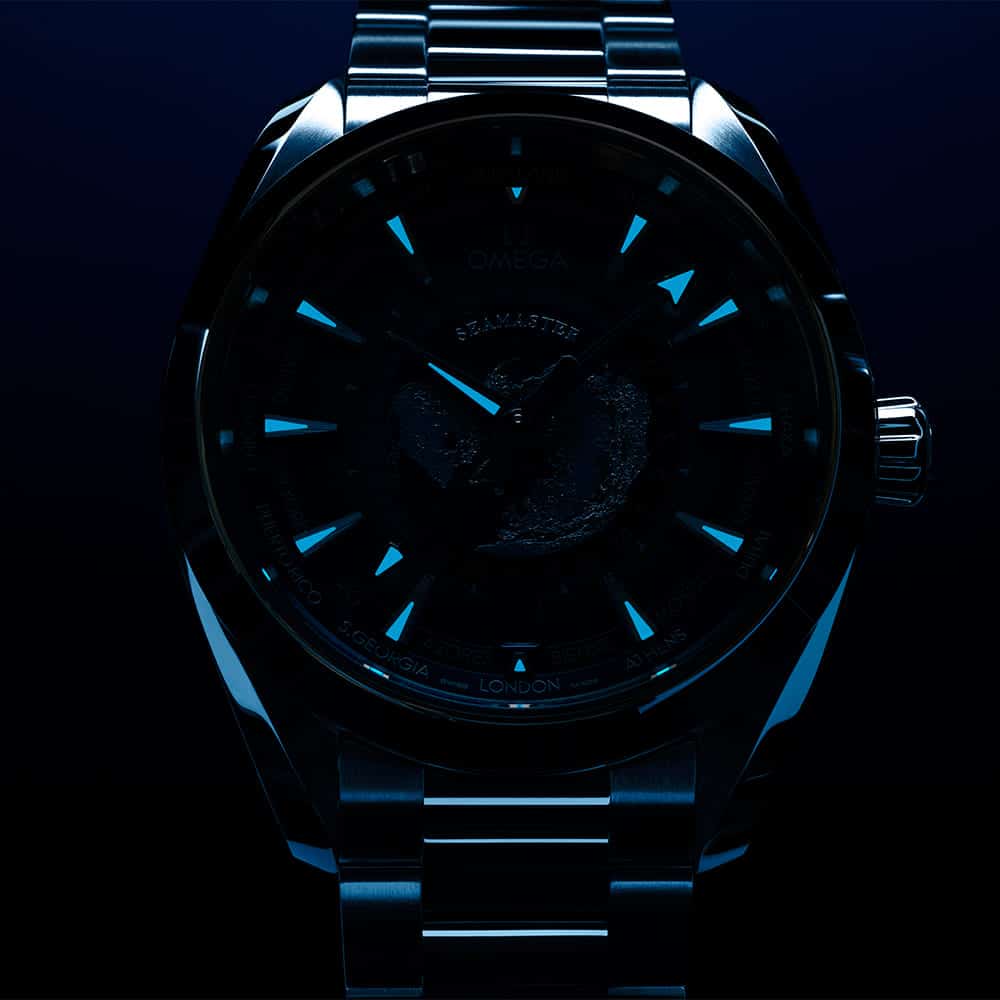 juwelier-weinmayr-omega-summer-blue-aqua-terra-worltimer-220-10.43.22.03.002-1000x1000-3