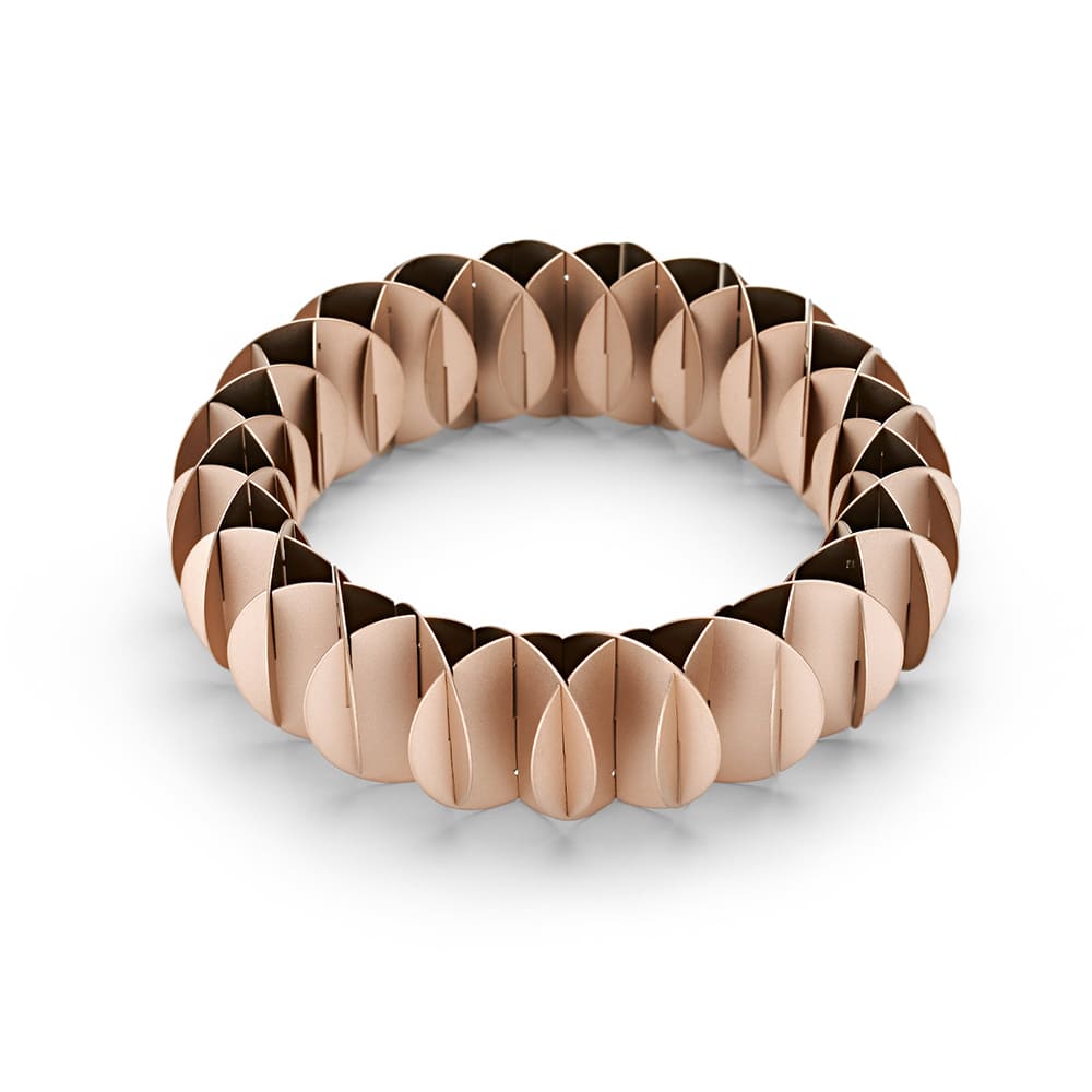 Weinmayr_Niessing_Phoenix_unten_Armschmuck_1000_1000_1 Weinmayr_Niessing_Phoenix_unten_Armschmuck_1000_1000_1