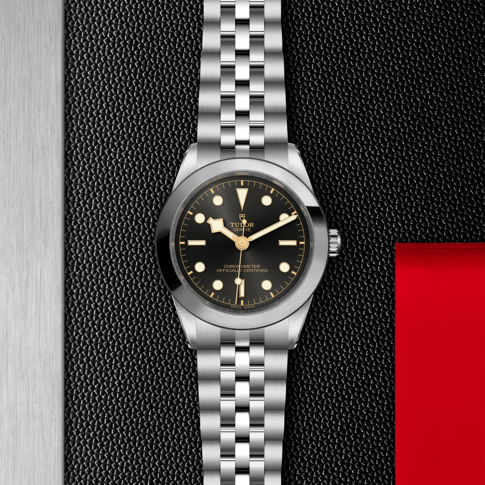 TUDOR Black Bay One 39 – Bild 4