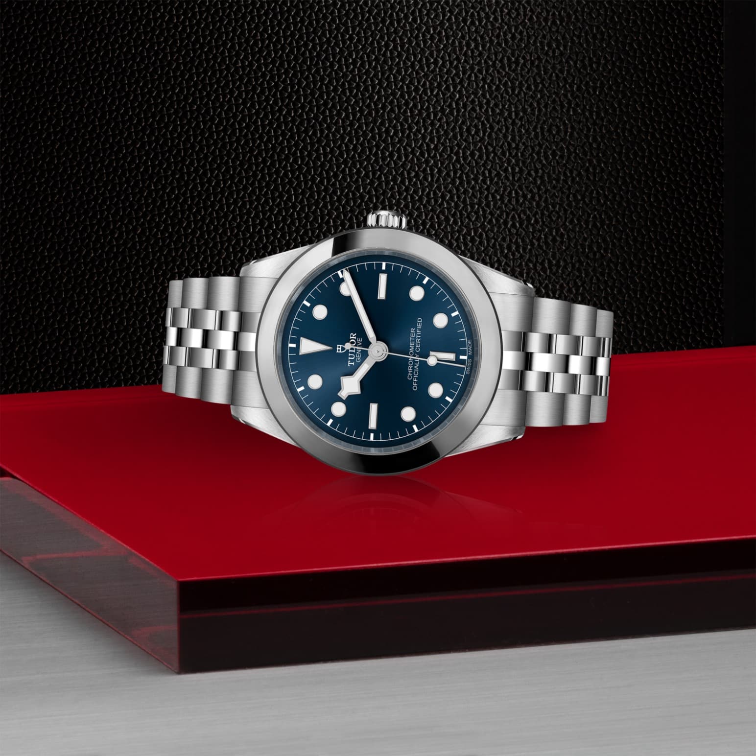 TUDOR Black Bay One 39 – Bild 5