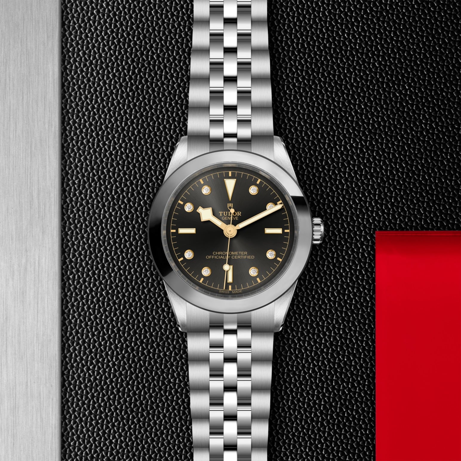 TUDOR Black Bay One 39 – Bild 4