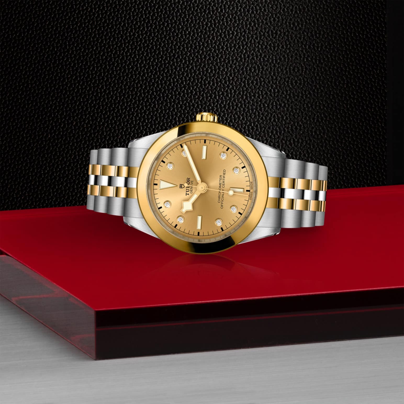 TUDOR Black Bay One 39 S&G – Bild 5