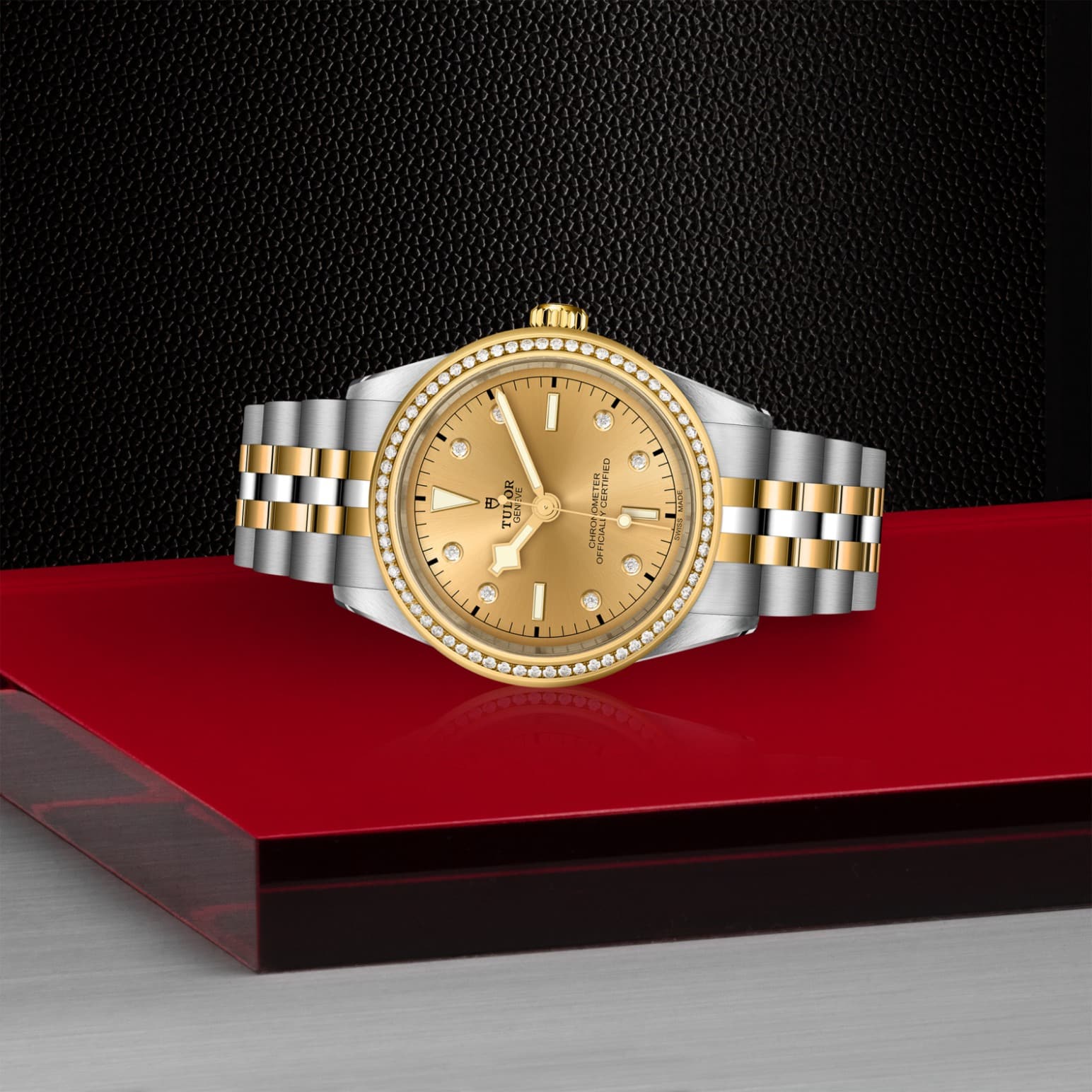 TUDOR Black Bay One 39 S&G – Bild 5
