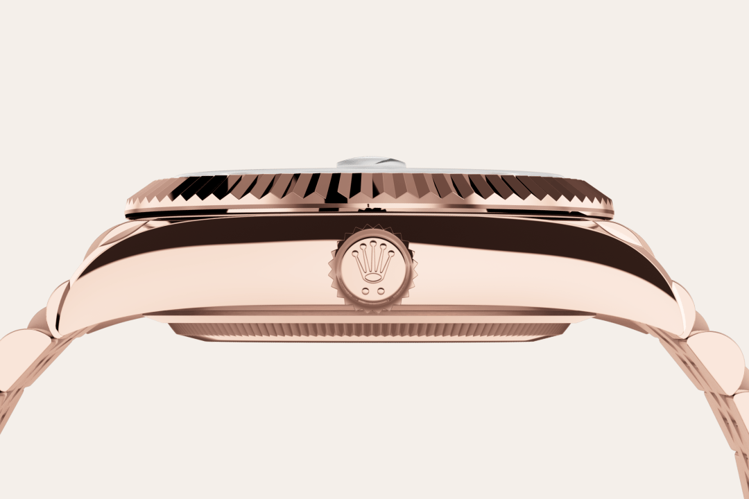 Rolex Sky-Dweller in 18 Karat Everose-Gold, M336935-0008 – Juwelier Weinmayr – 18 Karat Everose-Gold