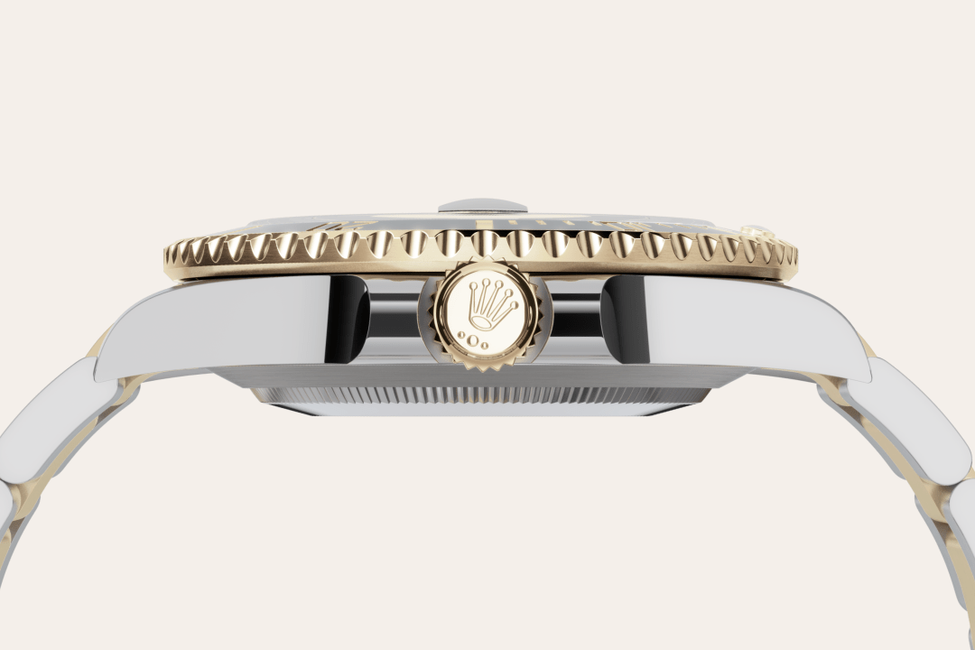 Rolex Submariner Date in Edelstahl Oystersteel und Gelbgold, M126613LN-0002 – Juwelier Weinmayr – Rolesor gelb