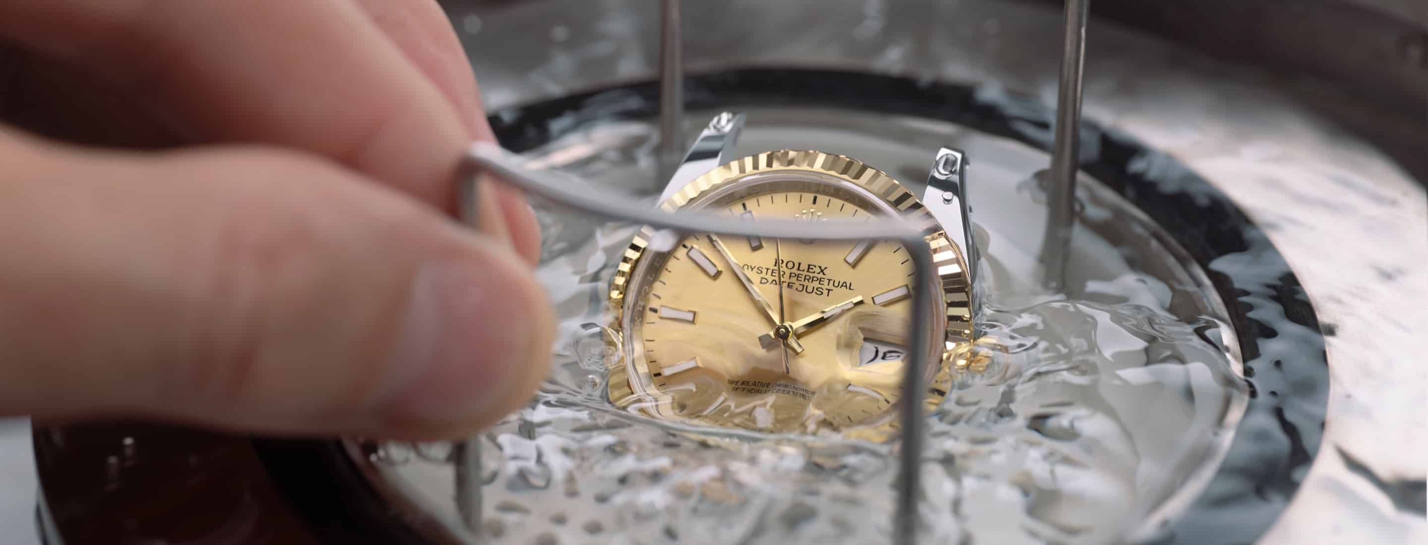 Rolex Wartungsverfahren – Juwelier Weinmayr – Wasserdichtheitsprüfung